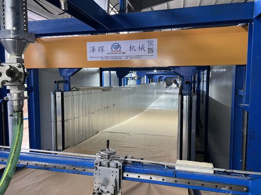 Máquina de fabricação contínua de espuma de PU de densidade ultra-baixa de 6 kg/m3 com sistema de refrigeração de 20 HP
