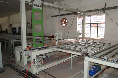 Máquina automática da espuma de poliuretano do controle do PLC para o colchão e o sofá