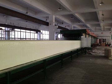 Linha de produção alta da espuma de poliuretano da repercussão com o tela táctil do PLC Digital