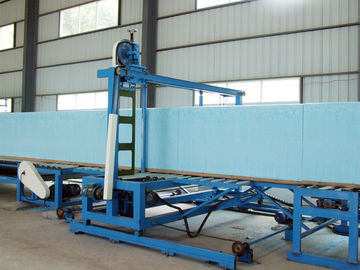 CNC horizontal da máquina de corte da esponja do bloco do poliuretano com controle do PLC da correia da faca