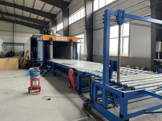 Métro de fluxo automático de vidro Máquina de fabricação de espuma horizontal até 1300 mm de altura